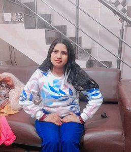 Leaf Print Sweatshirt