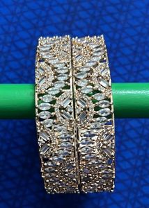 Jarkan bangles