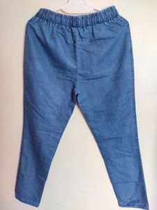 High Rise Denim Fit Women&#39;s Jeans Size  (S)