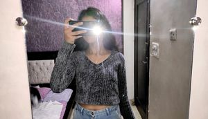Black Charcoal Crop Wear