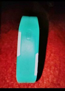 DIGITAL WATCH