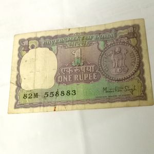 Indian Currency,One Rupee Note,Sign By Manmohan Si