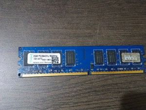 2GB PC26400U 800Mhz RAM