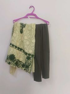 FULL SET CHIKAN KARI KURTA N LEGGING