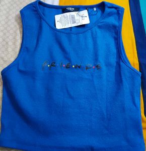 SHEIN Friends Crop Top