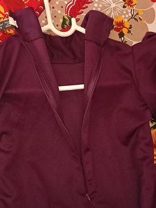 Elegant Burgundy Ruffle Sleeve Bodycon Dress 💜