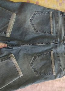 Slim Fit High Rise Ankle Length Jeans