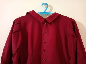 Women&#39;s Maroon Top