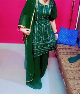 Green 3 Piece Grara Suit