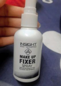 Insight Makeup Fixer Spray