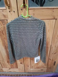 Houndstooth Crop Top