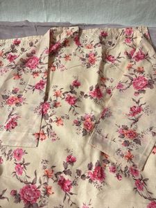 Floral Embroidered Kurta