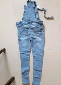 WOMEN&#39;S BLUE DENIM DUNGAREES