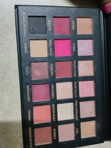 Eyeshadow Palette - Rose Theme