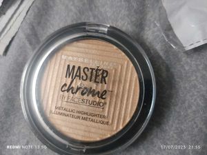 Maybelline Metalic Highlighter