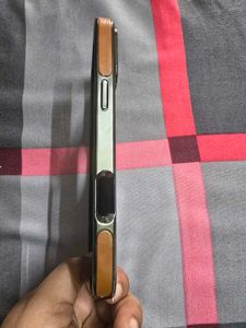 Puloka Leather iPhone Case