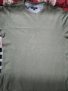 ZUDIO T SHIRT