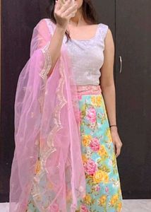 Floral Lehenga Choli with Net Dupatta