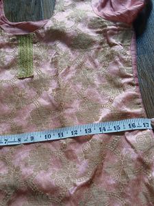 Elegant Pink Embroidered Kurta Set