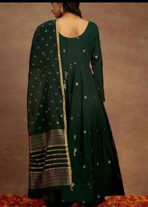 Green Silk Embroidered Kurta Set Fixed Price