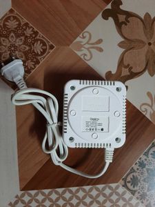 Ceptics 200 Watt Voltage Converter