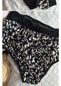 Patterned Bralette - Size 36 B And Xl Siz Panty