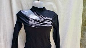 1456. CUTE MINI TOP