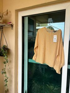 Beautiful Yellow Top With Tags