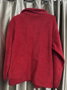 sweatshirt red