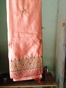 Some One Gifted But I Have Many Sari So Selling It