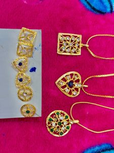 3 Jewellery Sets