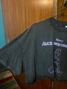 HNM x Disney Crop Tshirt