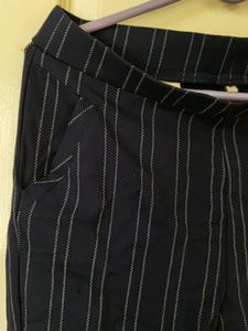 Dark Blue Mid-rise Jeggings
