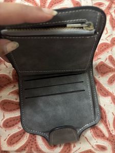 Wallets( Multi Folds And Spaces)