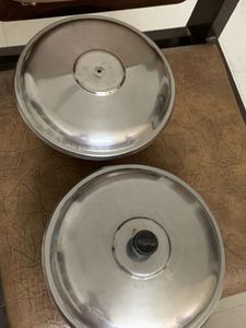 Combo Of Two Serving Bowls With Lids