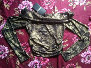 Shein party off shoulder full sleeve crop top