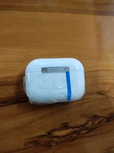 Bluetooth Earbuds Original Sound Like New