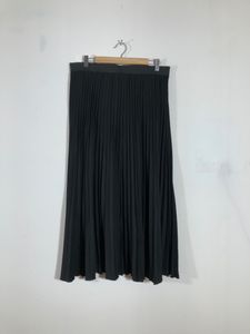 Black Pleated Skirt(Women’s)