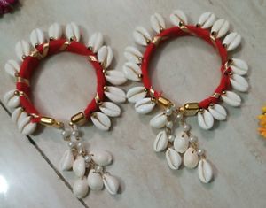 Seashell Bangle Set