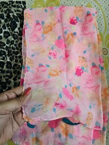 Two Beautiful Scarf