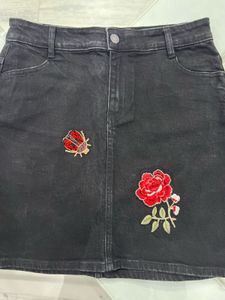 Womens Premium Skirt Available 30-32