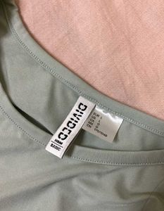 H&amp;M Tee