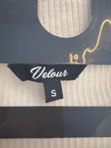 Cute offwhite Crop Top(xs)