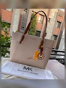 MK SIGNATURE SIDE POCKET TOTE BAG