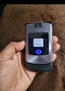 Motorola V3i