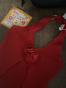 Rose Knit Top❤️🍓🐙🍉🧣👠🥤