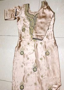 Elegant Embellished Kurta
