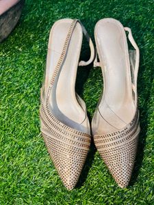 Beautiful Pointed Heels 👠 Fixed Price All 350