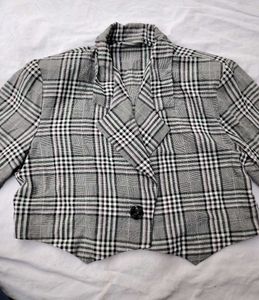 Plaid Cropped Blazer