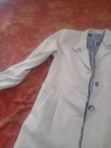 Elegant Beige Jacket for women